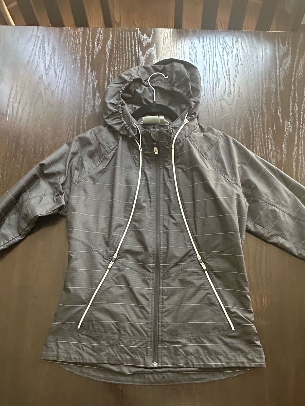 Athleta Striped Hooded Run Windbreaker Jacket M